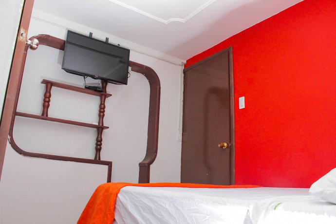 Imagen de la habitación del Hotel Chandelier Park. Foto 14