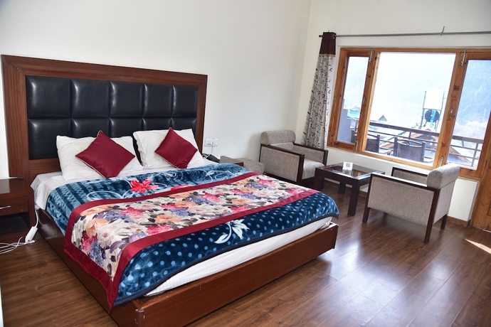 Imagen de la habitación del Hotel Chandertal Regency Hotel and Spa, Manali. Foto 5