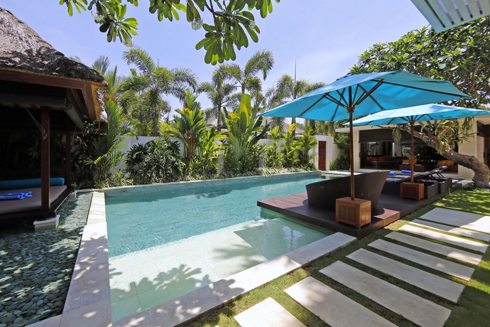 Imagen de la habitación del Hotel Chandra Bali Villas. Foto 1