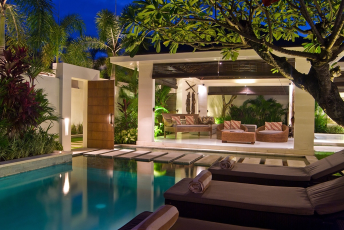 Imagen de la habitación del Hotel Chandra Bali Villas. Foto 9