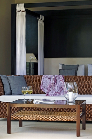 Imagen de la habitación del Hotel Chandra Bali Villas. Foto 11