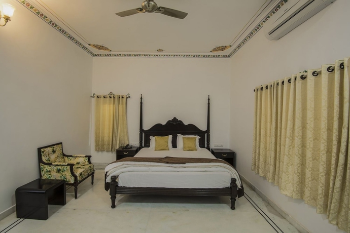 Imagen de la habitación del Hotel Chandraveer Niwas. Foto 6