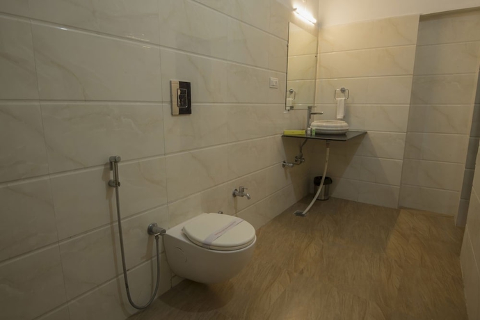 Imagen de la habitación del Hotel Chandraveer Niwas. Foto 14