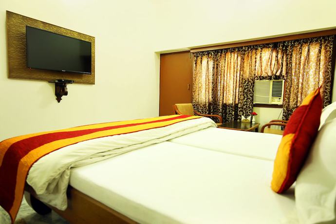 Imagen de la habitación del Hotel Chandrawati Palace. Foto 5