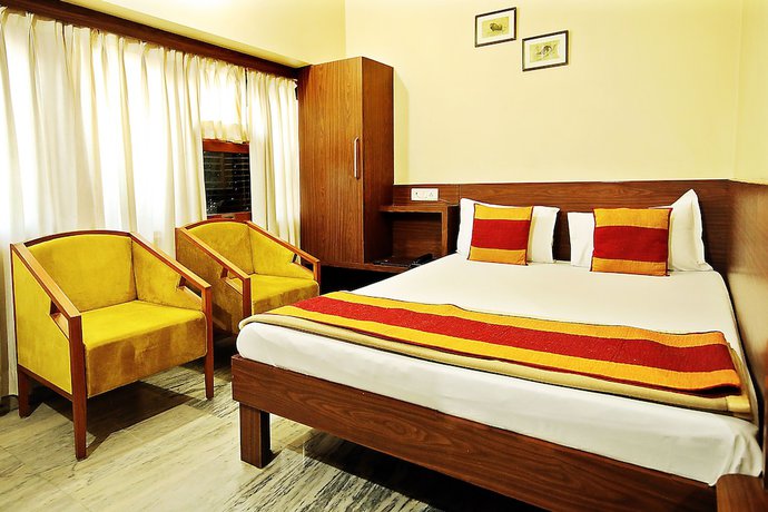Imagen de la habitación del Hotel Chandrawati Palace. Foto 10