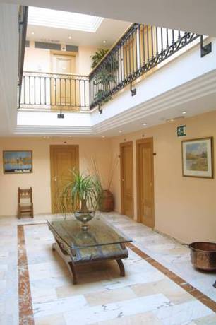 Imagen de la habitación del Hotel Chané. Foto 7