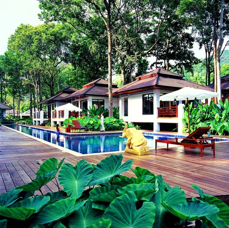 Imagen de la piscina del Hotel Chang Buri Resort and Spa. Foto 16