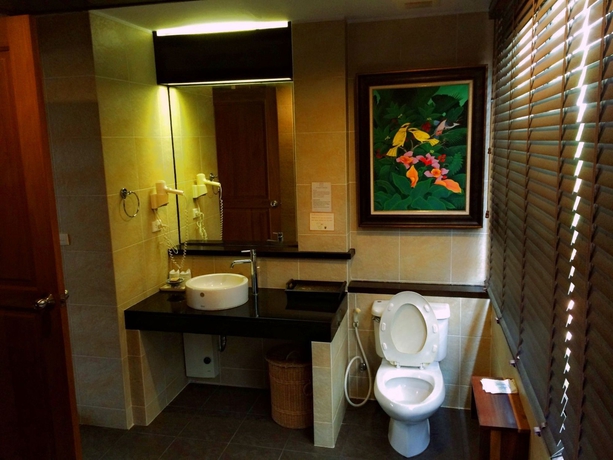 Imagen de la habitación del Hotel Chang Buri Resort and Spa. Foto 5