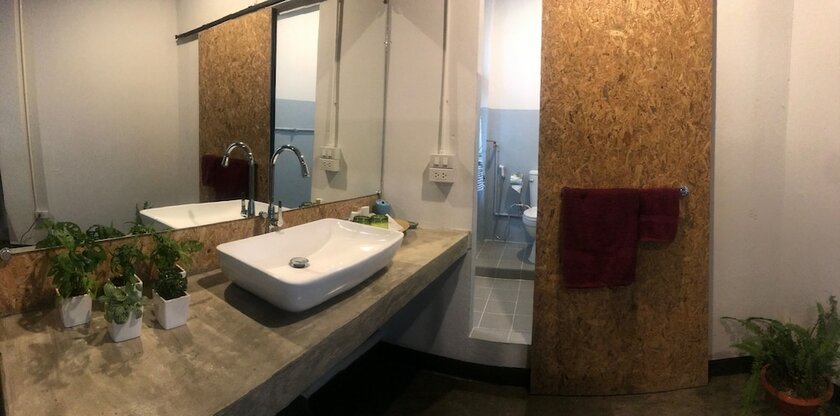 Imagen general del Hotel Chang Moi Guest House. Foto 8