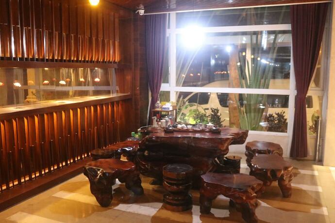 Imagen del bar/restaurante del Hotel Chang Palace Vientiane. Foto 14