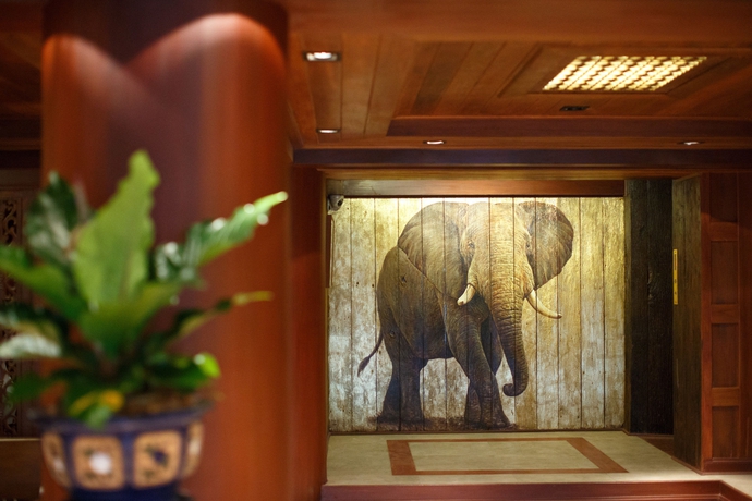 Imagen de los interiores del Hotel Chang Siam Inn. Foto 10