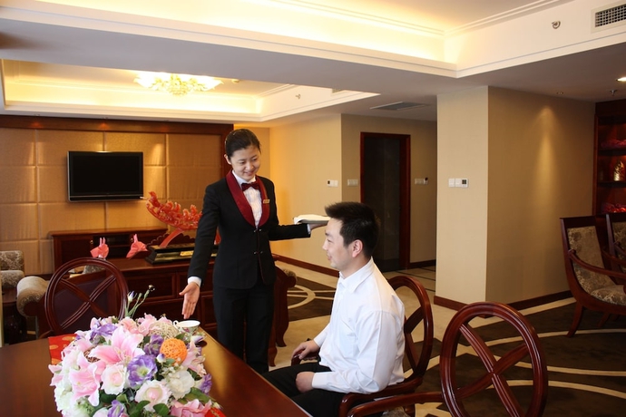 Imagen de los interiores del Hotel Changchun Huatian. Foto 19