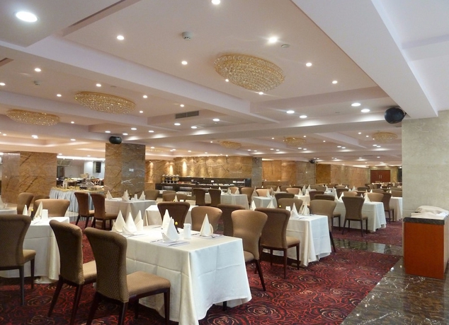 Imagen del bar/restaurante del Hotel Changchun Ramada. Foto 2