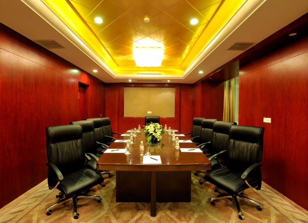 Imagen de los interiores del Hotel Changchun Ramada. Foto 17