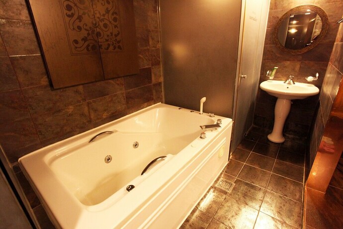 Imagen de la habitación del Hotel Changdong Versaille. Foto 21