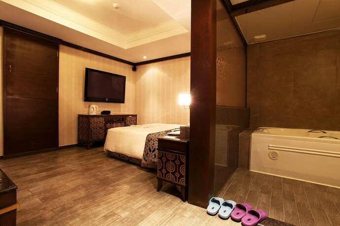 Imagen de la habitación del Hotel Changdong Versaille. Foto 28