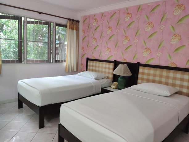 Imagen de la habitación del Hotel Changpuak. Foto 7
