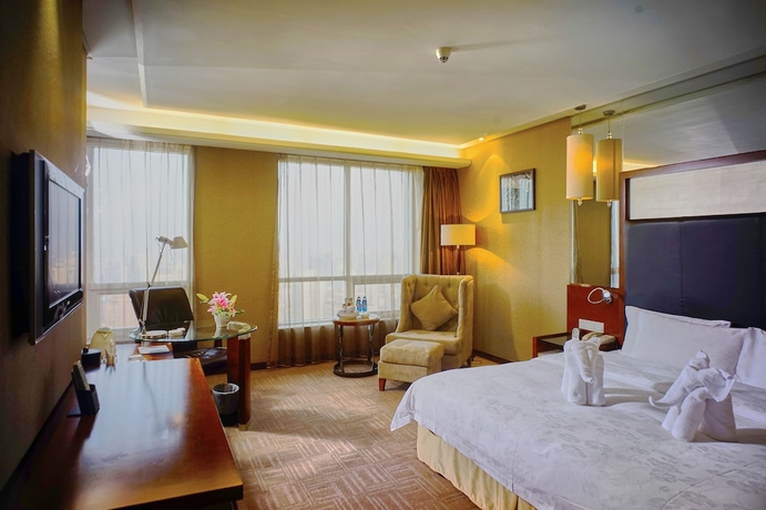 Imagen de la habitación del Hotel Changsha Xiaoxiang Huatian. Foto 12