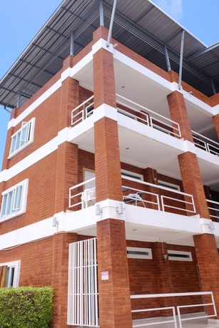 Imagen de los exteriores del Hotel Changsova. Foto 14