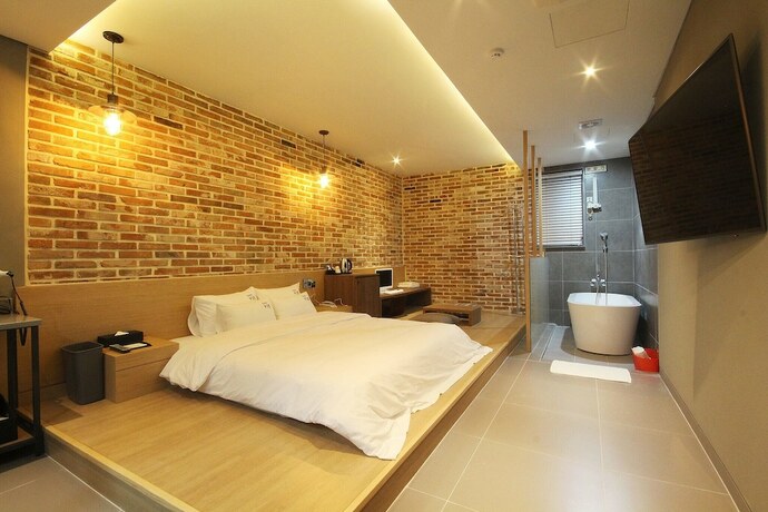 Imagen de la habitación del Hotel Changwon Jinhae Yongwon Vin. Foto 15