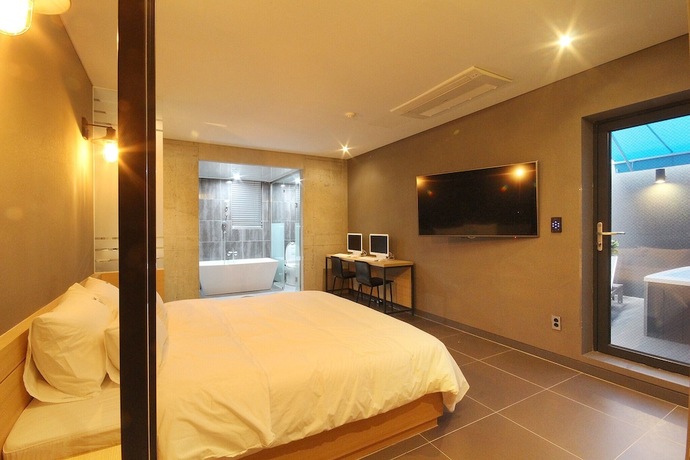 Imagen de la habitación del Hotel Changwon Jinhae Yongwon Vin. Foto 22