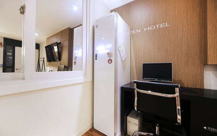 Imagen general del Hotel Changwon Jinhae Yongwon Zen. Foto 3