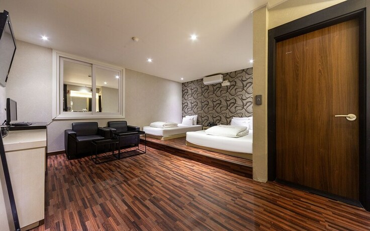 Imagen de la habitación del Hotel Changwon Jinhae Yongwon Zen. Foto 31