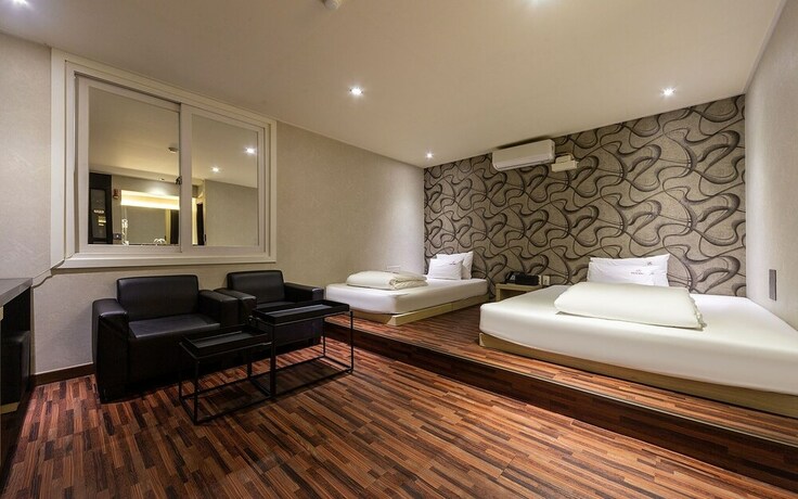 Imagen de la habitación del Hotel Changwon Jinhae Yongwon Zen. Foto 34