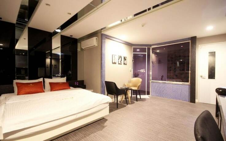 Imagen de la habitación del Hotel Changwon Myeongseodong V. Foto 12