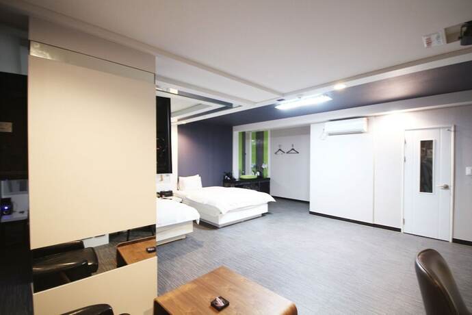 Imagen general del Hotel Changwon Myeongseodong V. Foto 4