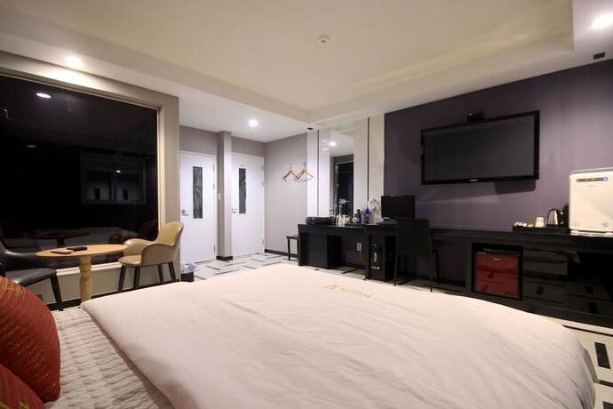 Imagen general del Hotel Changwon Myeongseodong V. Foto 7