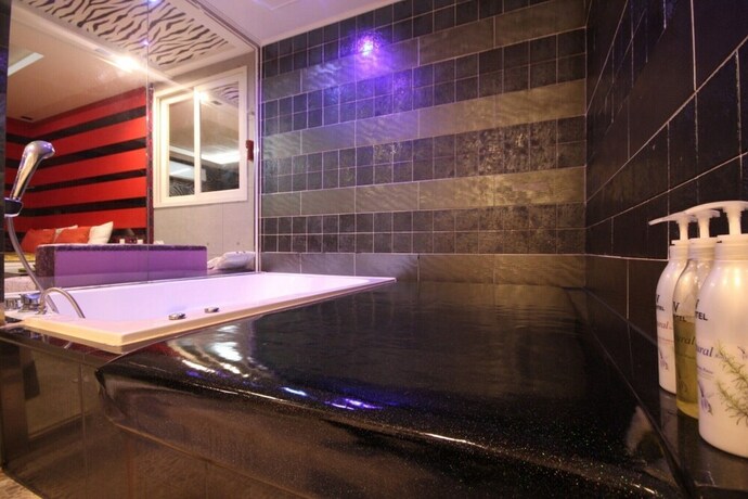 Imagen de la habitación del Hotel Changwon Myeongseodong V. Foto 19