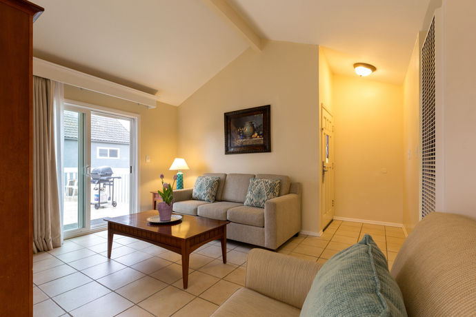 Imagen de los interiores del Hotel Channel Island Shores. Foto 16