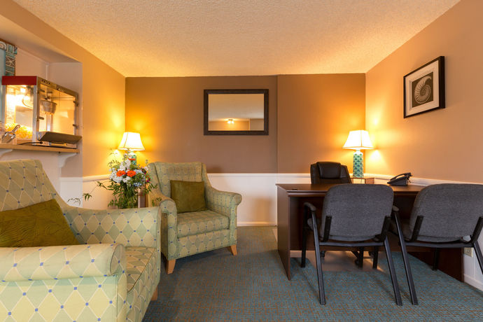 Imagen de la habitación del Hotel Channel Island Shores. Foto 11