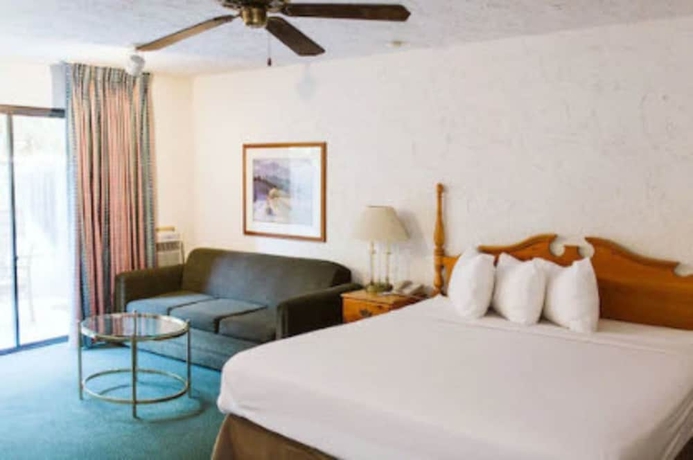 Imagen de la habitación del Hotel Channel Islands Inn. Foto 8