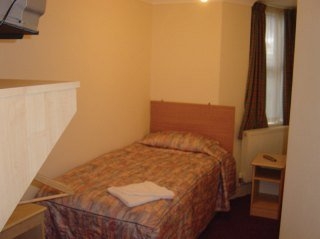 Imagen de la habitación del Hotel Channins Hounslow. Foto 3
