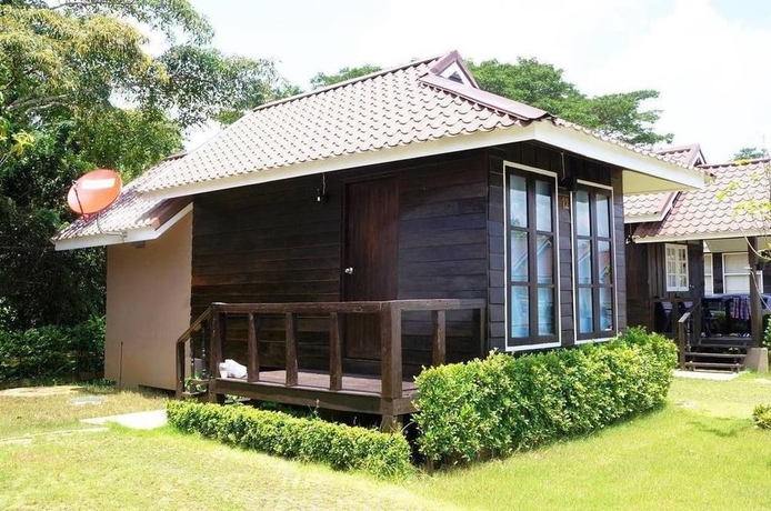 Imagen de los exteriores del Hotel Chanpraya Resort. Foto 14