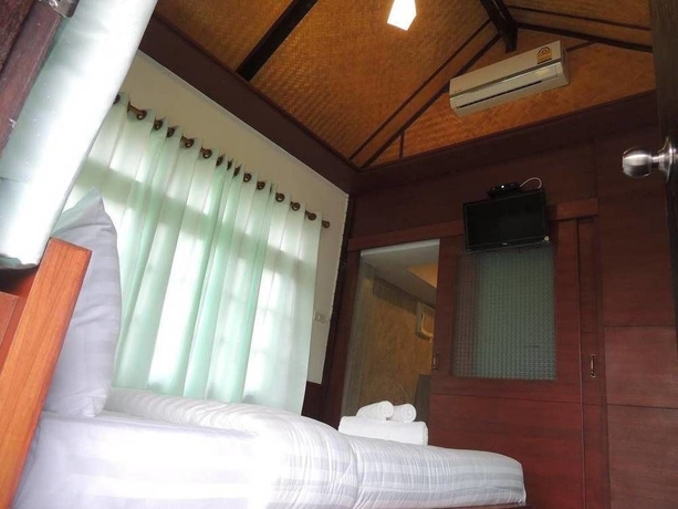Imagen de la habitación del Hotel Chanpraya Resort. Foto 7