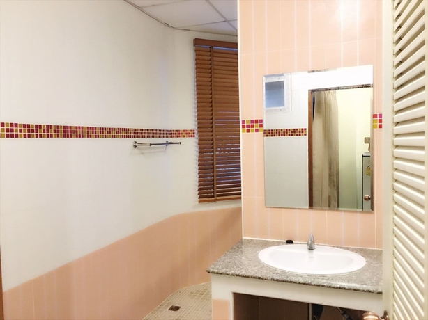 Imagen de la habitación del Hotel Chansuda Lake View. Foto 19