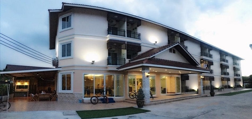 Imagen general del Hotel Chansuda Lake View. Foto 2