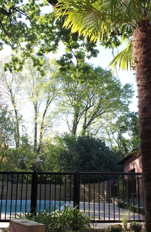 Imagen de la piscina del Hotel Chantaco Golf and Wellness. Foto 17