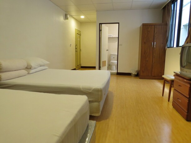 Imagen de la habitación del Hotel Chantai. Foto 11