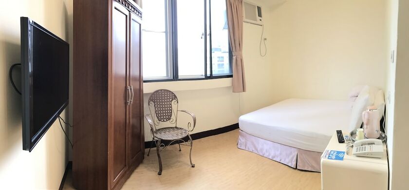 Imagen de la habitación del Hotel Chantai. Foto 18