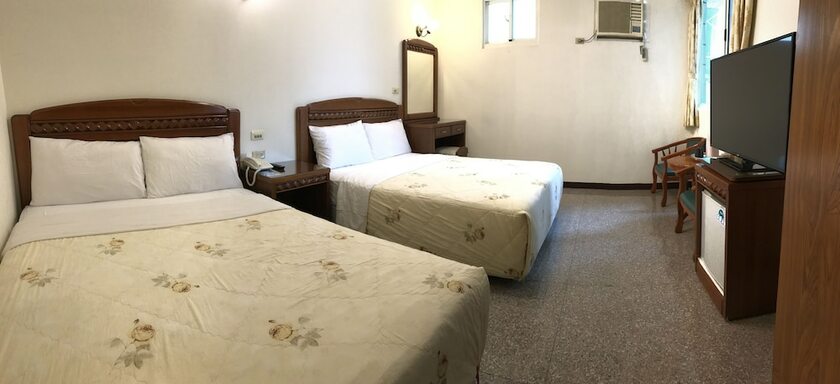Imagen de la habitación del Hotel Chantai. Foto 25