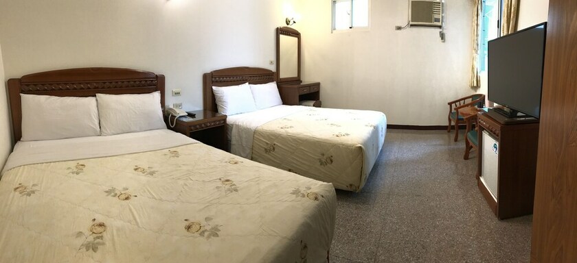 Imagen de la habitación del Hotel Chantai. Foto 31