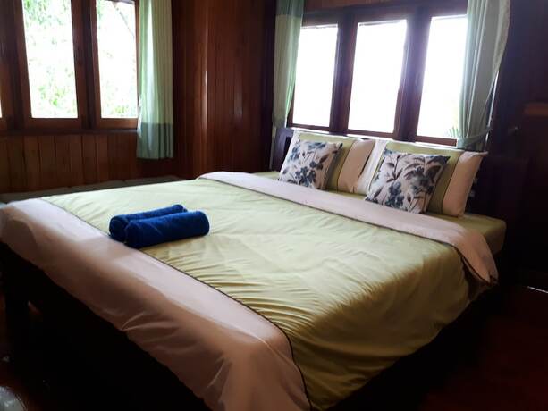 Imagen de la habitación del Hotel Chantara Resort. Foto 17