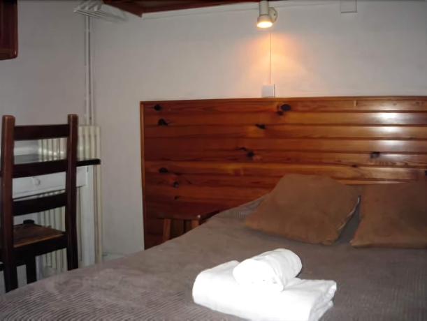 Imagen de la habitación del Hotel Chanteclair. Foto 8