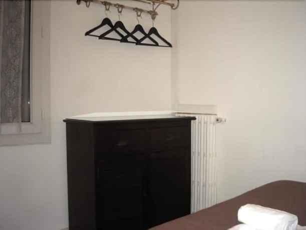 Imagen de la habitación del Hotel Chanteclair. Foto 12