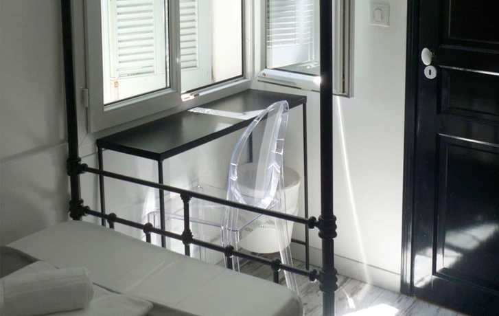 Imagen de la habitación del Hotel Chanteclair. Foto 13