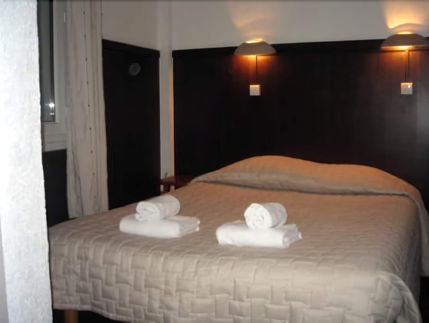 Imagen de la habitación del Hotel Chanteclair. Foto 18